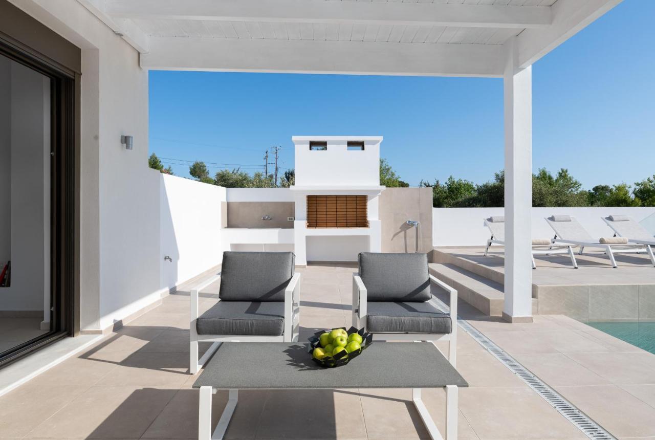VILLA IRIS in PEFKOS, PINE VILLAS Pefki Exterior foto